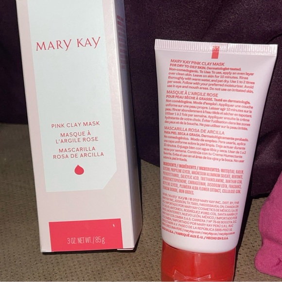 Mary Kay Pink Clay Facial Mask - Special Edition - Picture 4 of 5